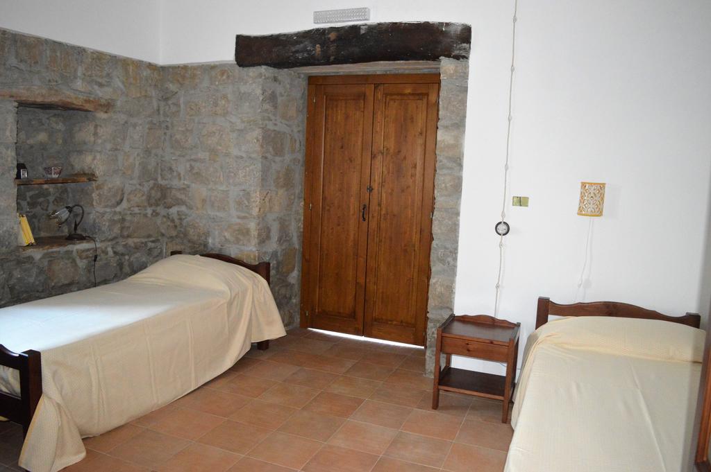 Agriturismo Pattina Villa Pettineo Exterior photo