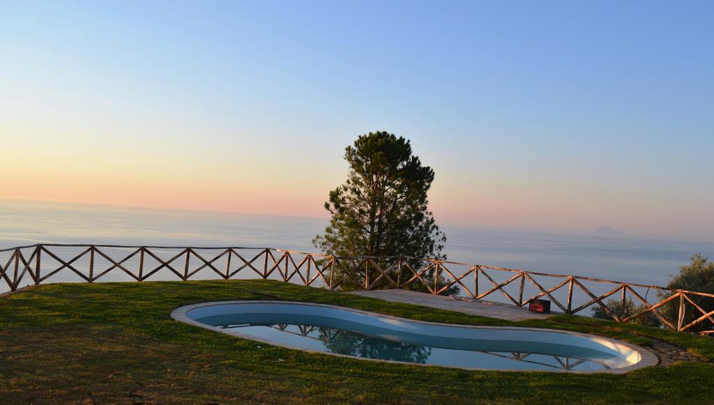Agriturismo Pattina Villa Pettineo Exterior photo